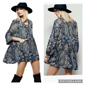 Free People Rain Or Shine Lace-Up Gray Paisley Floral Mini Dress Size Small